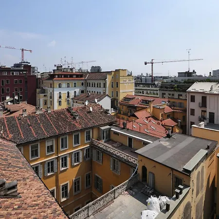 Elegante E Silenzioso Nel Cuore Di Milano Exterior photo